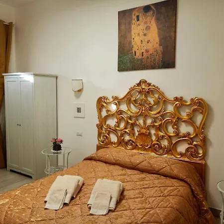 Bed & Breakfast Domus San Biagio 14 Naples