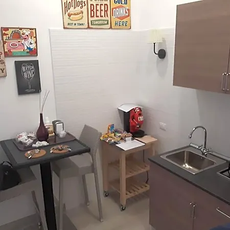 Domus San Biagio 14 Bed & Breakfast 4*