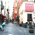 Domus San Biagio 14 Bed & Breakfast Napoli